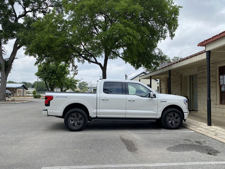 2022 F-150 Lightning