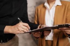 What to Ask a Personal Injury Attorney Before Signing On