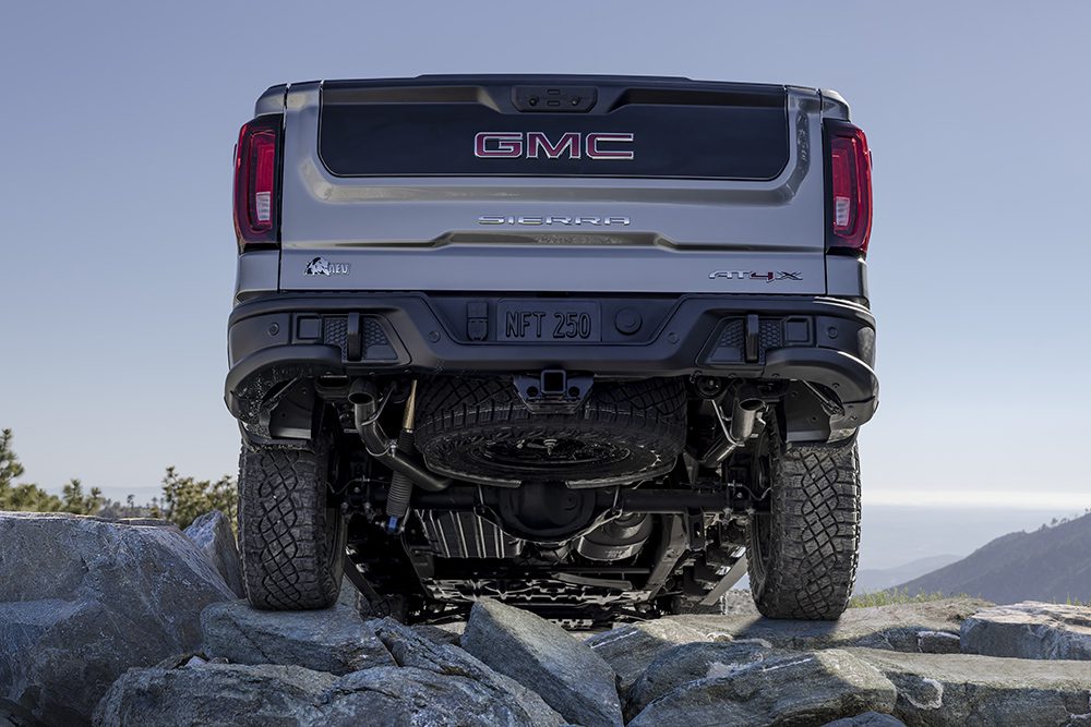 2023 GMC Sierra 1500 AT4X AEV