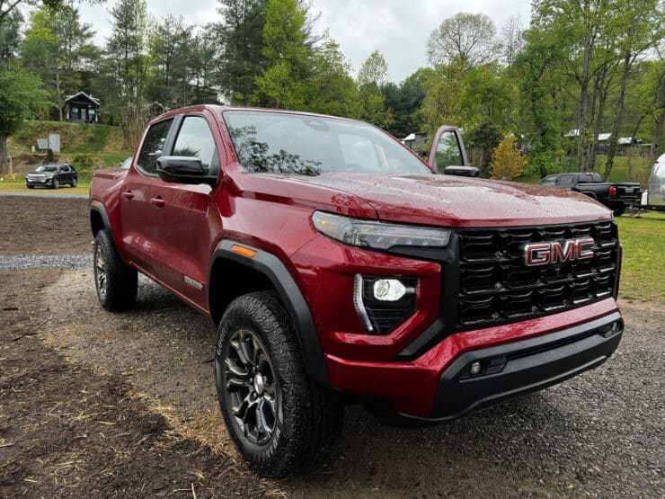 2023 GMC Canyon vs. Chevy Colorado
