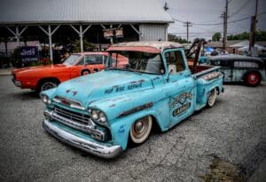 Can a salvage pickup still meet its factory tow rating? Â