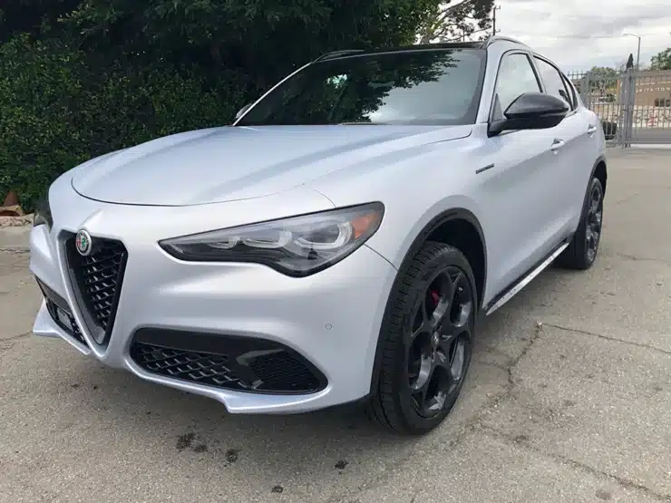 2024 Alfa Romeo Stelvio Competizione 1