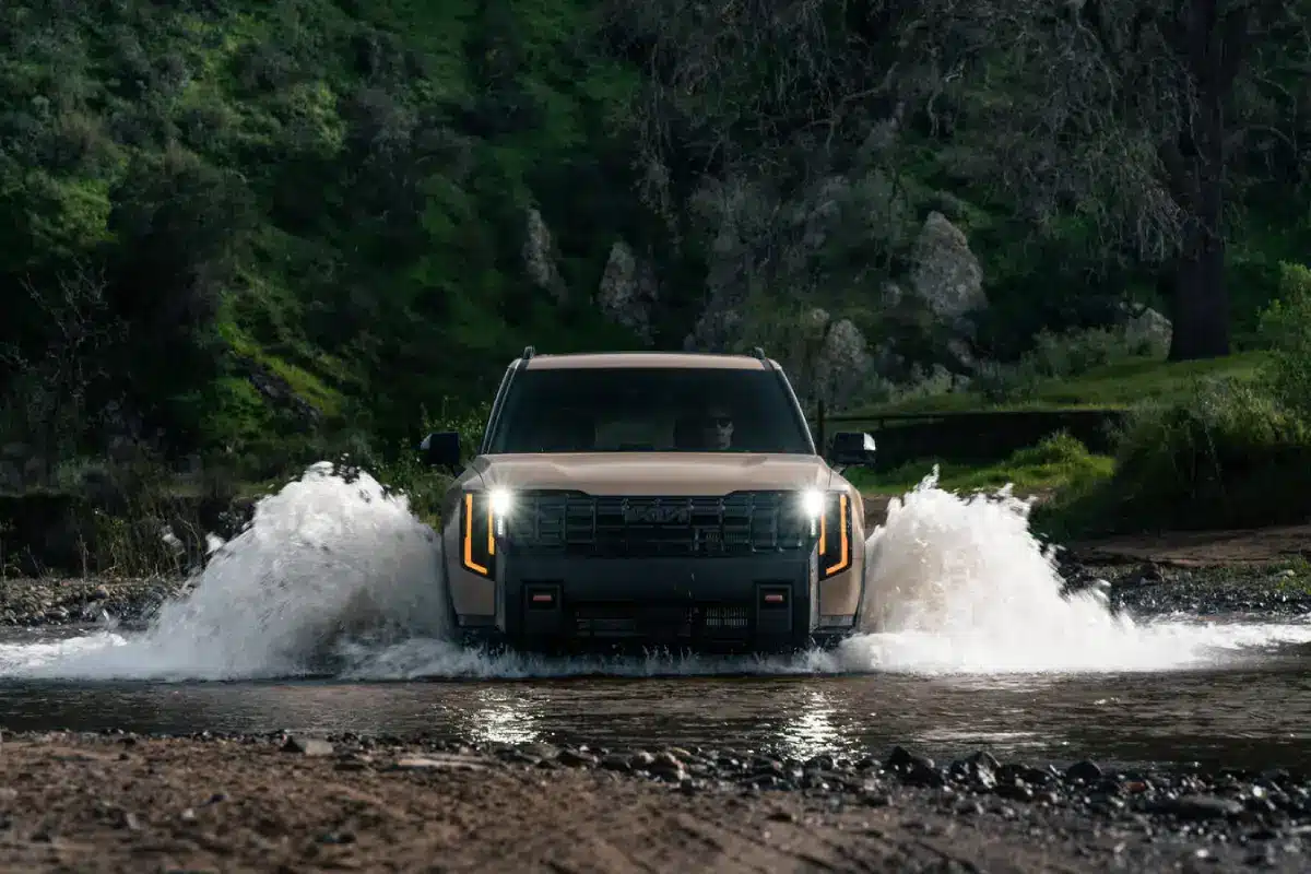24420_2027_Kia_Telluride_X-Pro