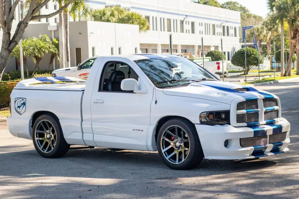 42kViperTruck image 1