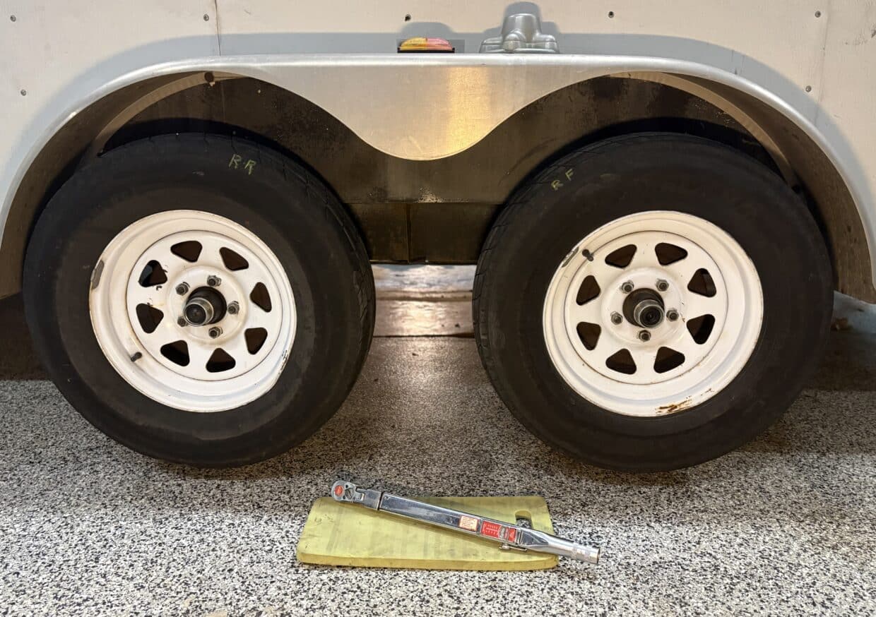 Double-Axle Trailer In Shop photo 1 image 9