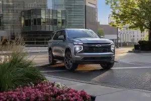 GM new V8 engines image 1