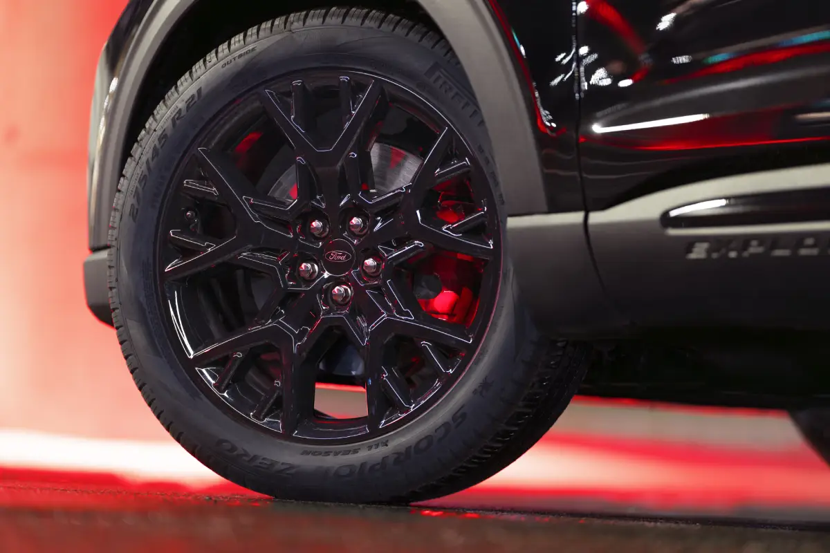 2027 ford explorer st sinister package 08