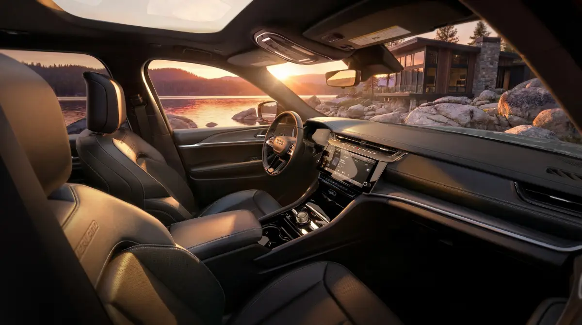 2027 jeep grand cherokee overland interior