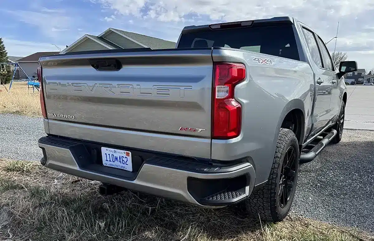 2026 Toyota Tundra Limited vs Chevy Silverado 1500 7
