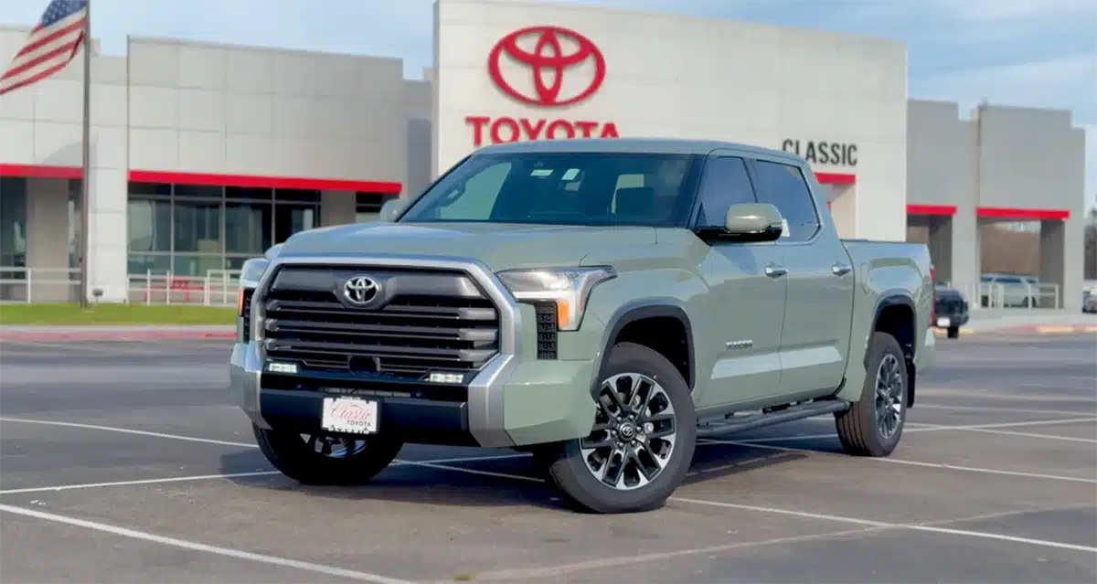 2026 Toyota Tundra Limited vs Chevy Silverado 1500 4