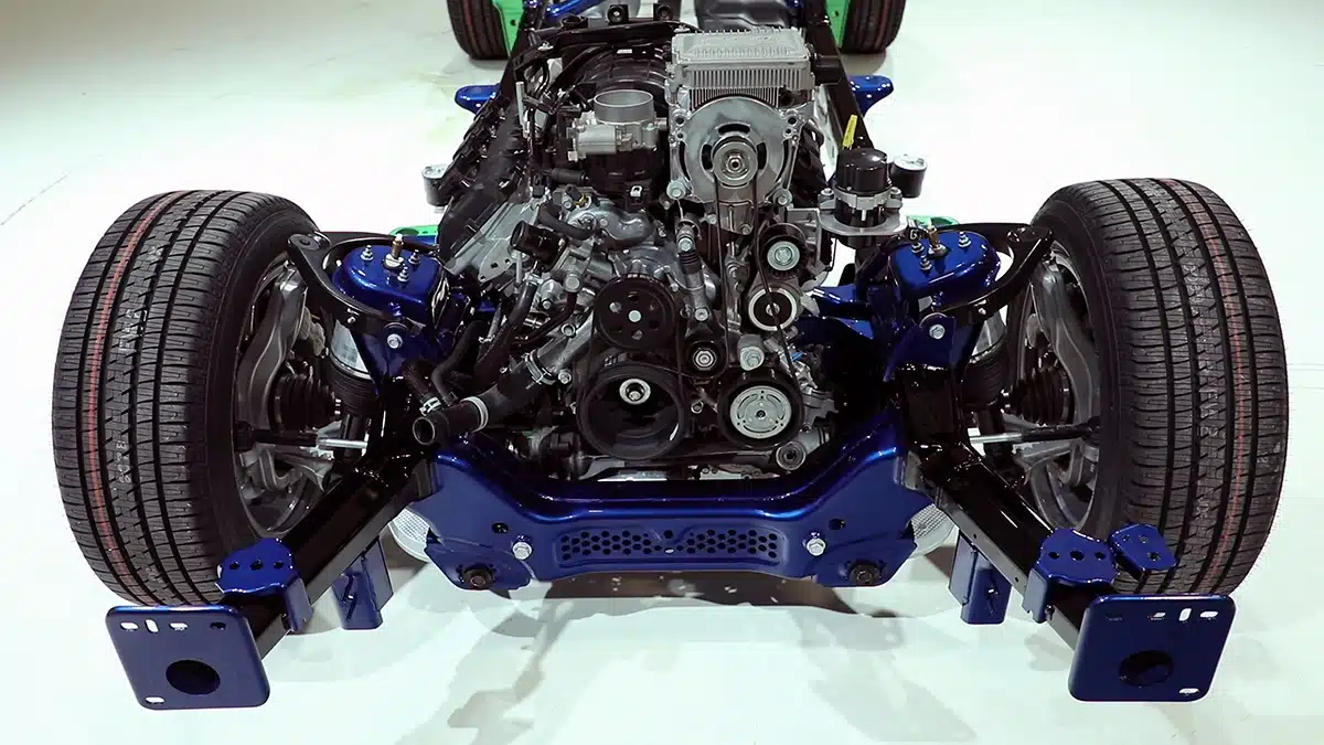 Ram's 5.7-liter Hemi Return 1