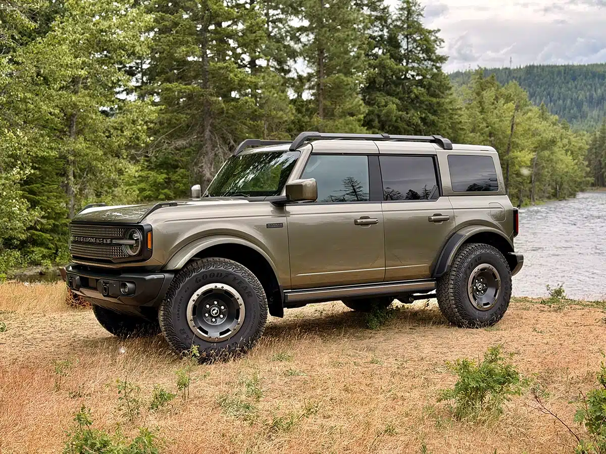 Ford Bronco Filson 4