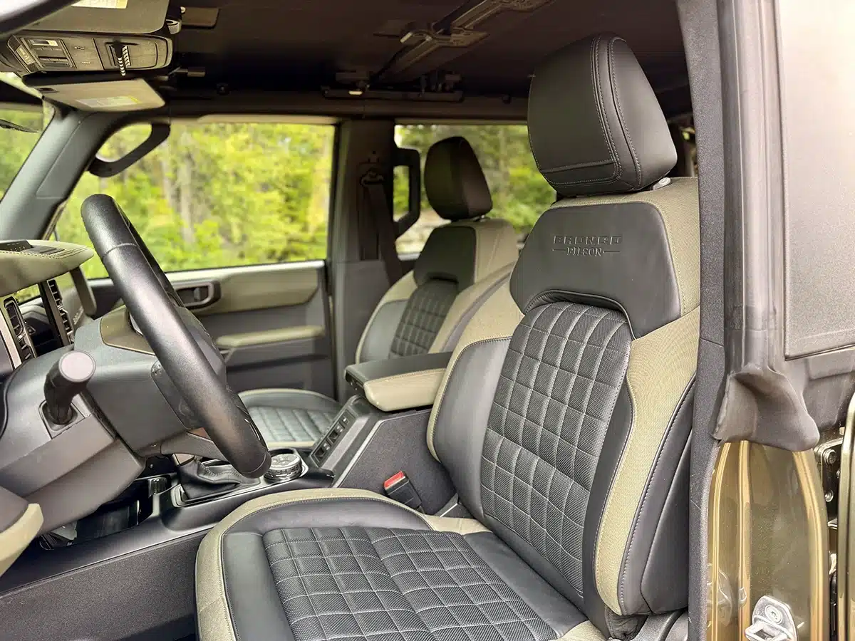 Ford Bronco Filson 3