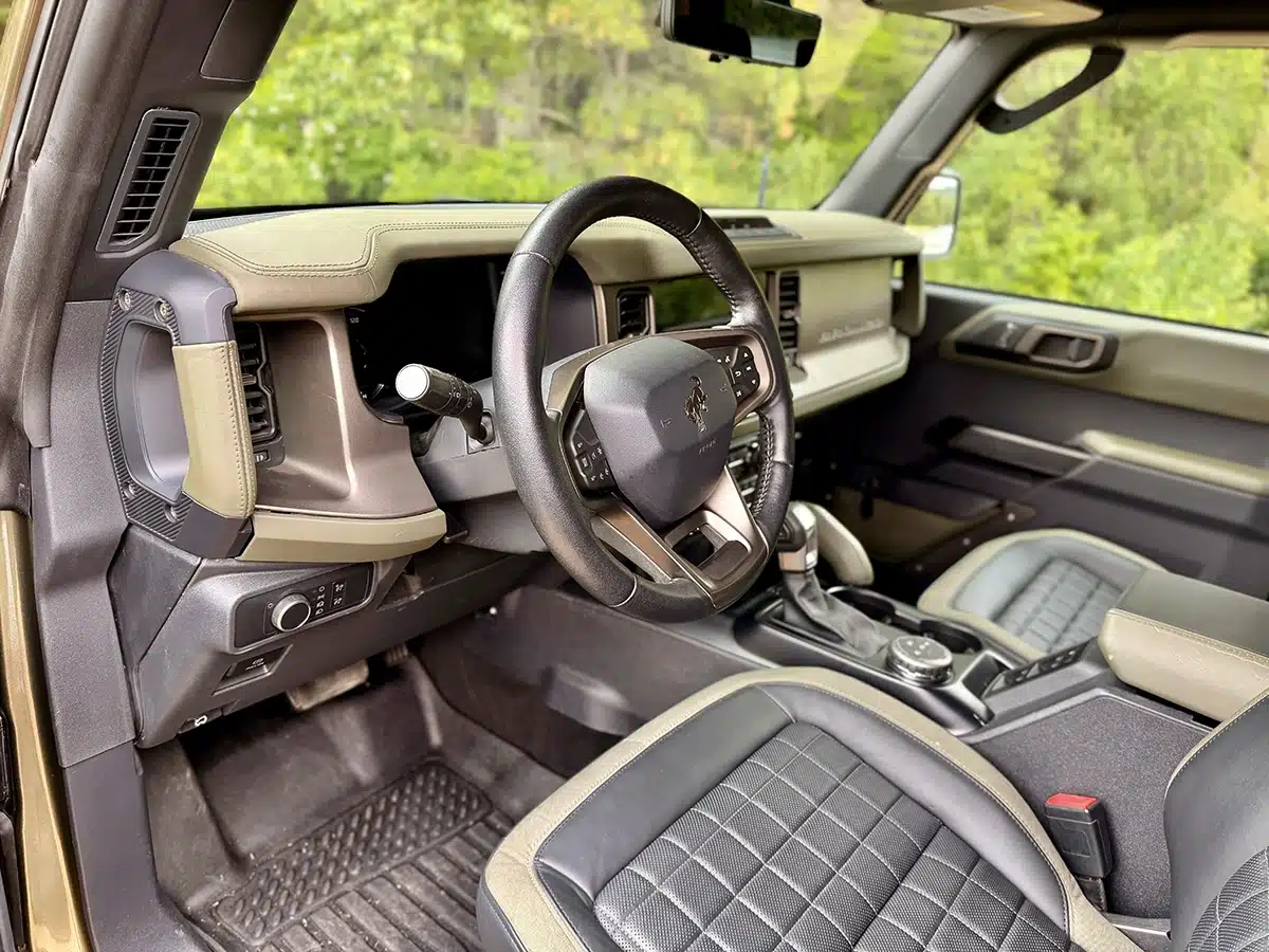 Ford Bronco Filson 2