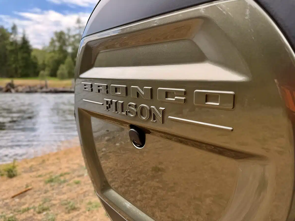 Ford Bronco Filson 7