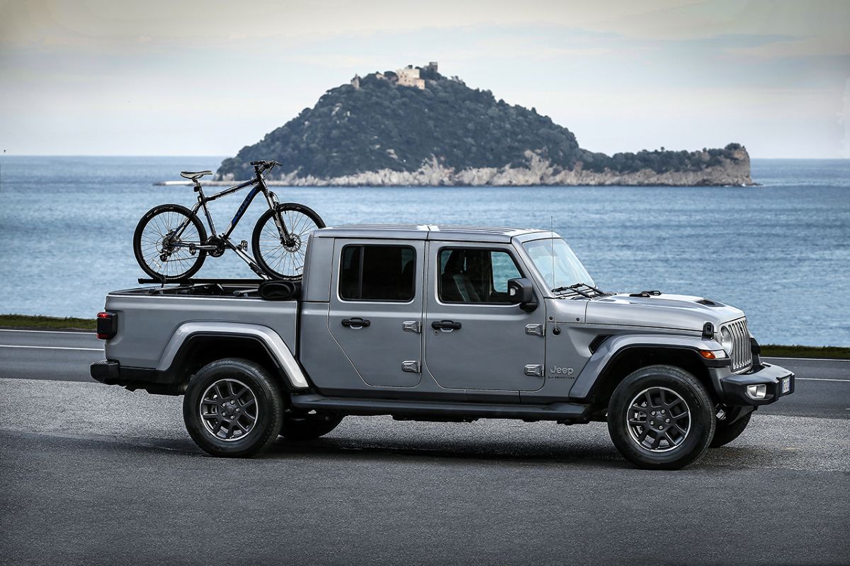 jeepgladiatoroverland (2)