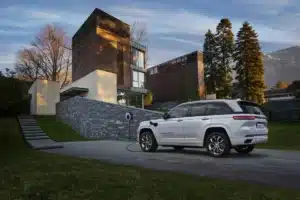 Jeep Grand Cherokee hybrid. Photo courtesy of Jeep.