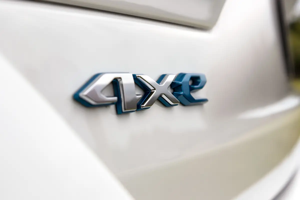 Jeep Grand Cherokee hybrid 4xe badge. Photo courtesy of Jeep.