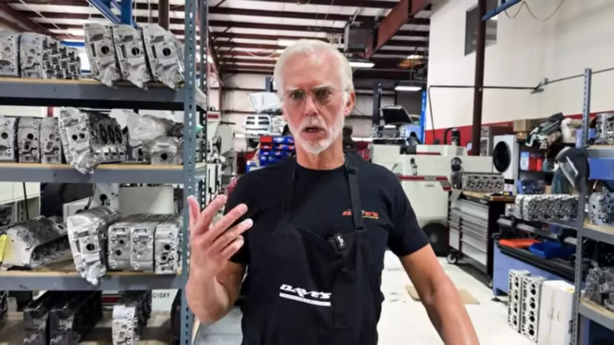 Dave Bell of Daves Auto Center in Centerville, Utah. Screen capture from Daves Auto Center / YouTube