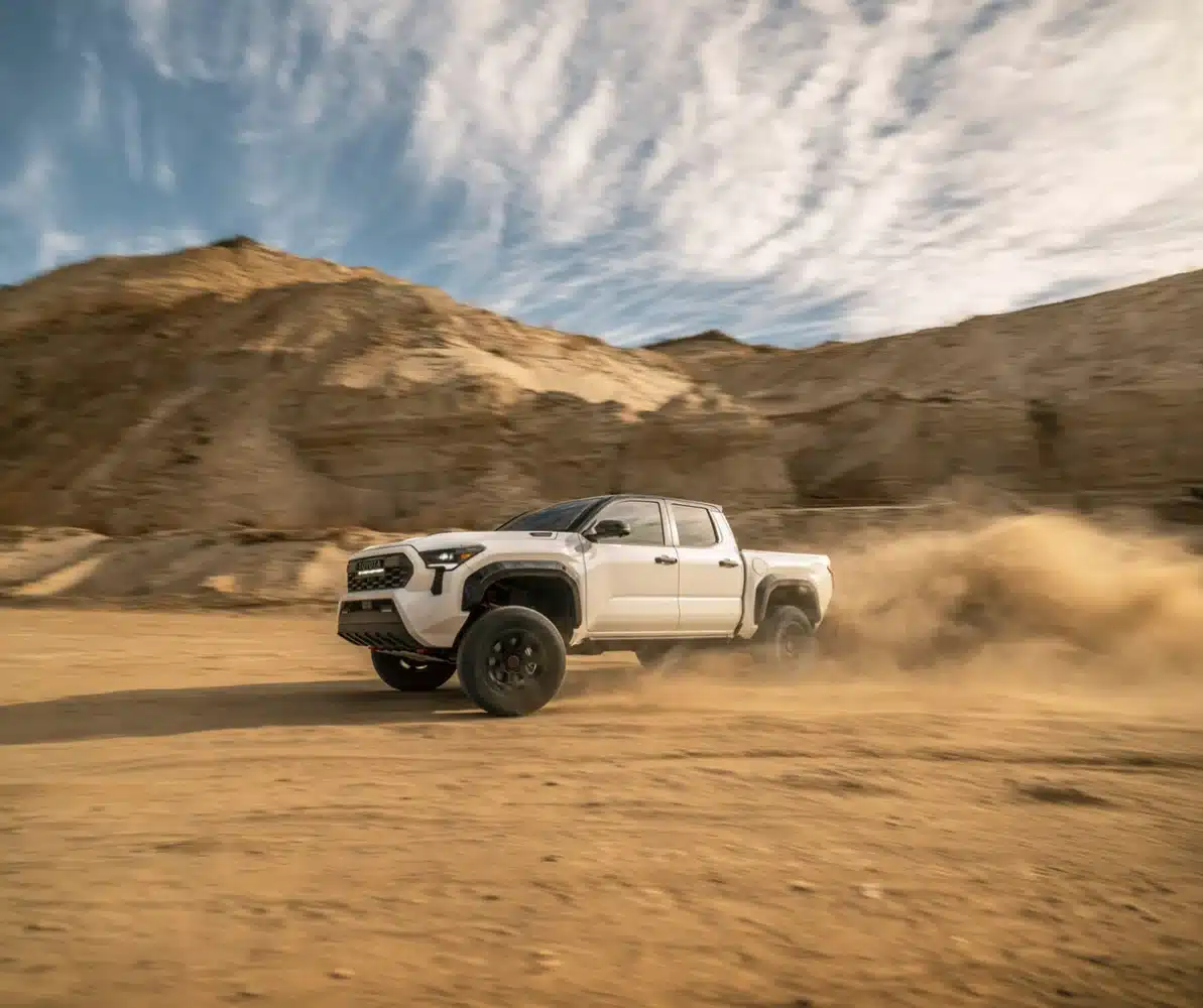 Toyota Tacoma vs Chevy Colorado 2