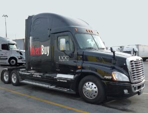 Freightliner Bumpers and Cascadia Fairing Panels for a Stronger, Sleeker Truck