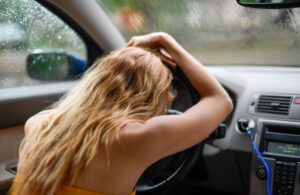 6 Ways Delivery Pressure Can Contribute to Dangerous Truck Driving