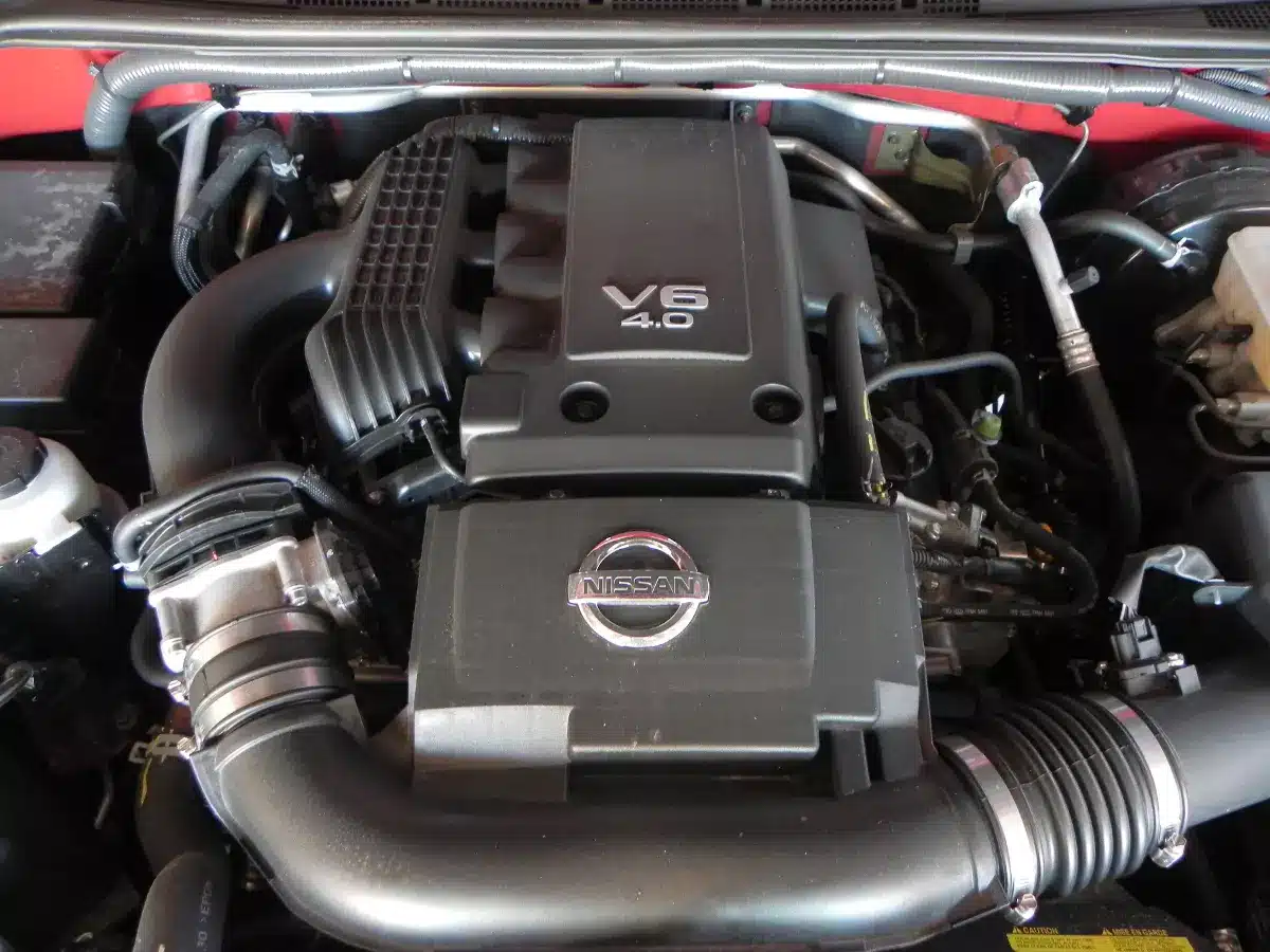 2016 Nissan Frontier 4.0L V6 engine