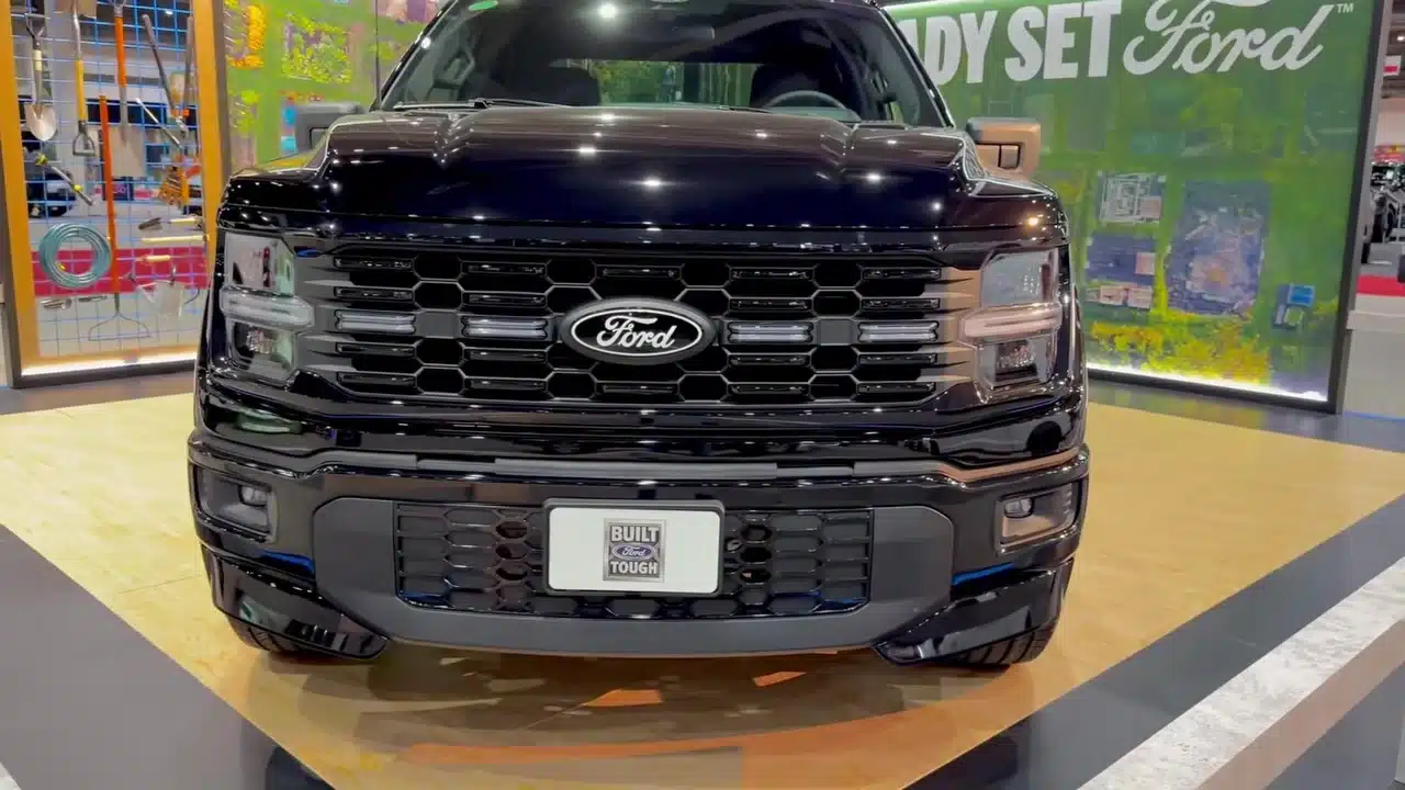 Black grille and front lighting of the 2026 Ford F-150 Lobo
