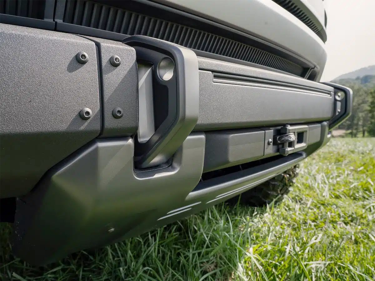 Rear of the Scout Traveler Trail-Ready concept with exterior spare tire and fuel can carrier