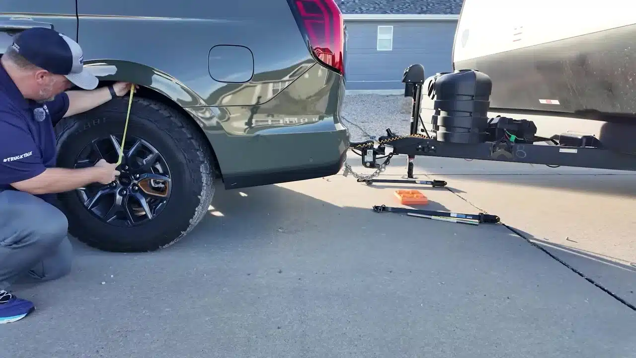 Measuring rear wheel clearance on the Expedition with a camper attached
