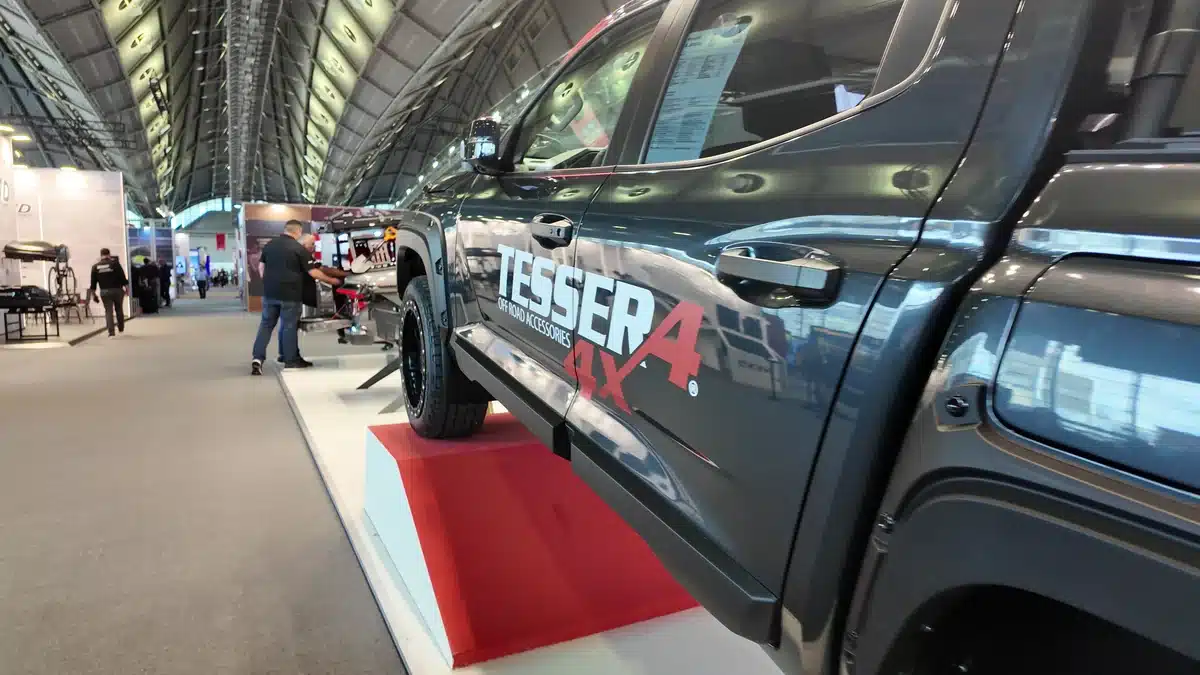 Another view of the Tessera pickup display.