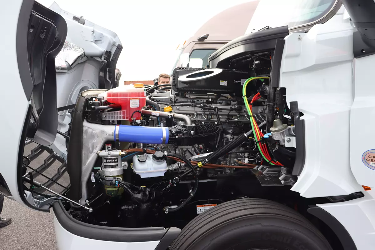 Detroit diesel in a Freightliner Cascadia