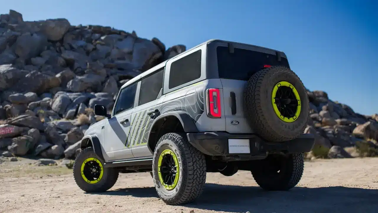 2027 Ford Bronco RTR rear three-quarter view
