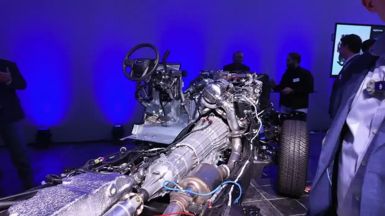 GM 8.3L Duramax and exhaust aftertreatment hardware