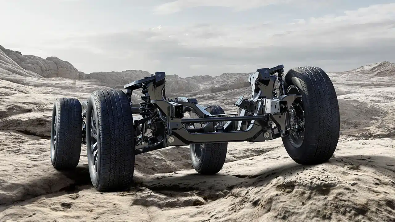 Mitsubishi Triton ladder frame and suspension