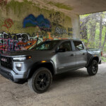 Elevation trim 2023 GMC Canyon