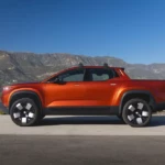 20230805 alaska orange lights on hm 024706 kjzoct Fisker Alaska 10