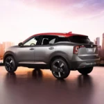 2025 nissan kicks 31